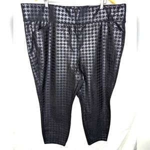 Torrid Black Pull-On Studio Pocket Pixie Houndstooth Pants, 4